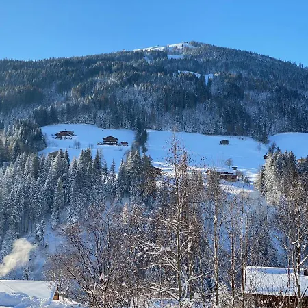 Im Weiherhof,