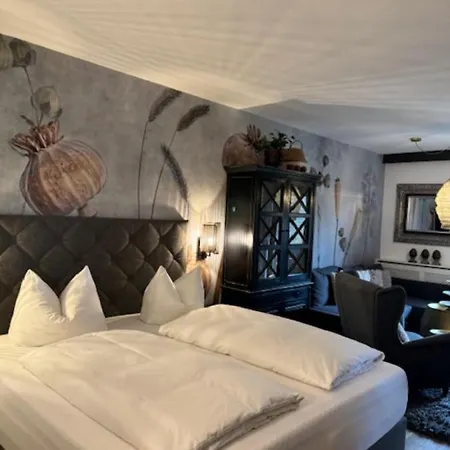 Pensjonat Gaestehaus Weiherhof