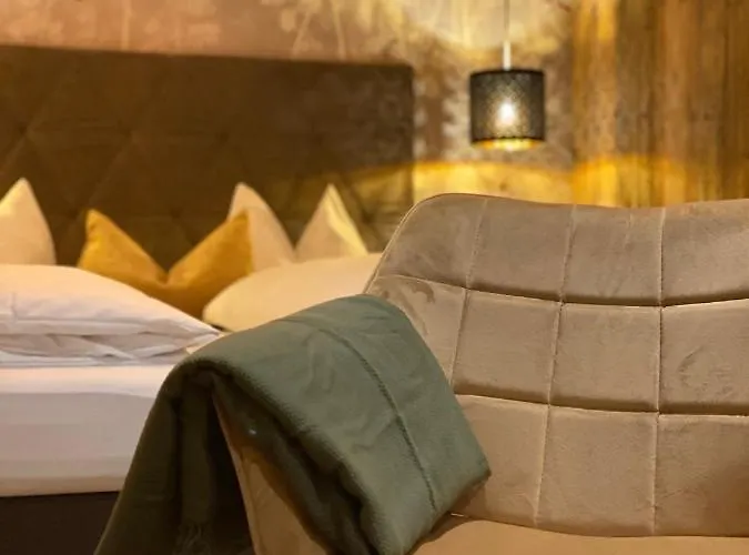 Gaestehaus Weiherhof بيت ضيافة ألباخ