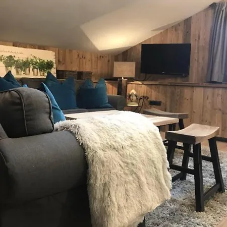 Gaestehaus Weiherhof Guest house 3*