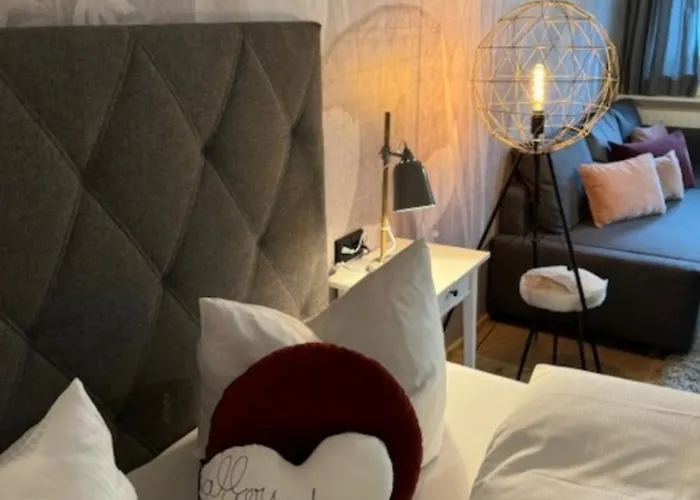 Gaestehaus Weiherhof 3*