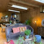 Gaestehaus Weiherhof 招待所 阿尔卑巴赫