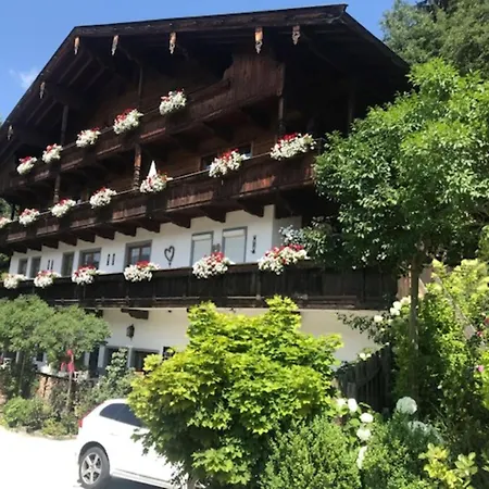 Gasthof Weiherhof - Sleep, Eat&smile 2*